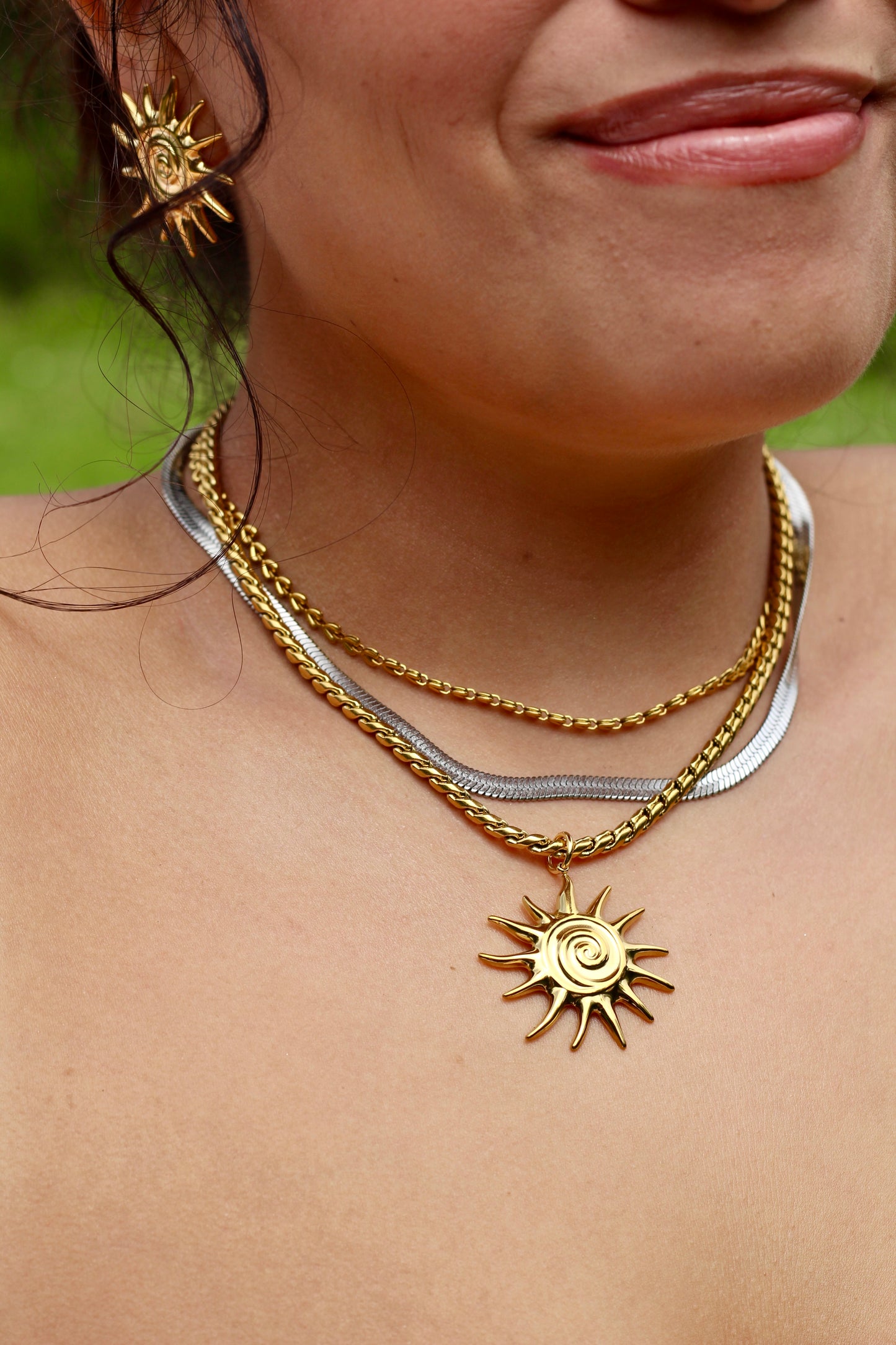 SOL- NECKLACE